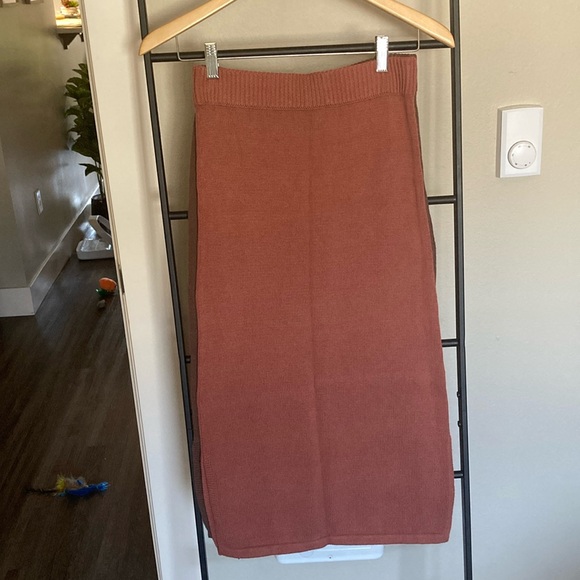 Raised by Water 100% Cotton Knit Midi Skirt - Picture 7 of 9